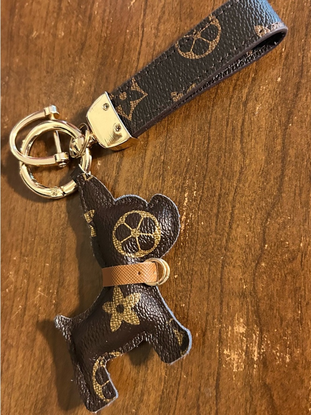 Brown Monogram Dog Key Ring Key Holder